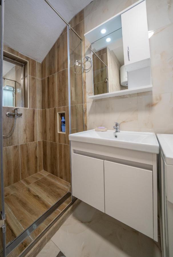 Apartman Anja Risan Ngoại thất bức ảnh