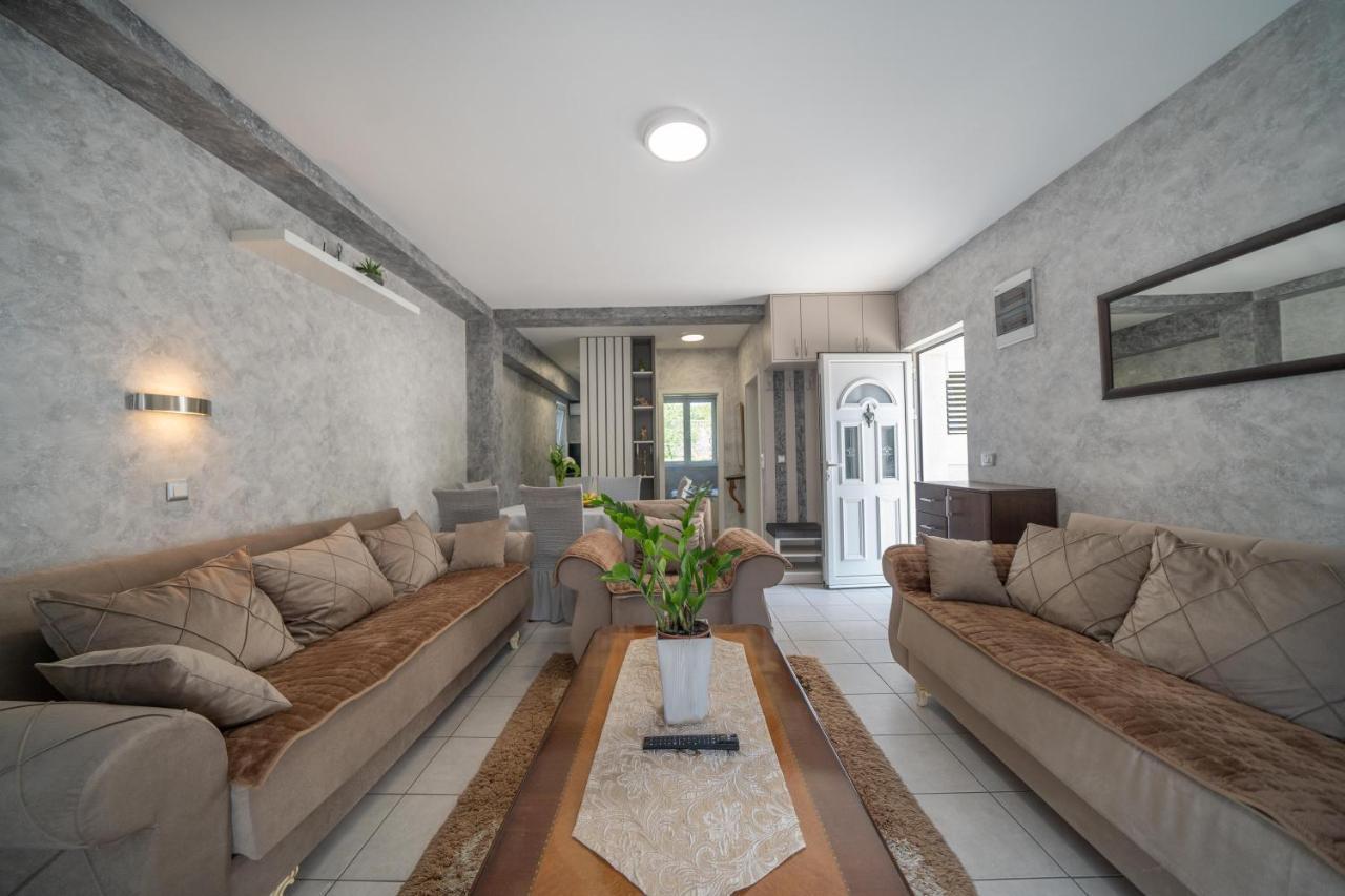Apartman Anja Risan Ngoại thất bức ảnh